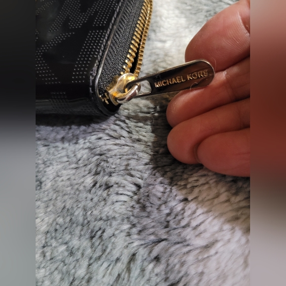 Michael Kors Black Shiny Wallet - Picture 7 of 11